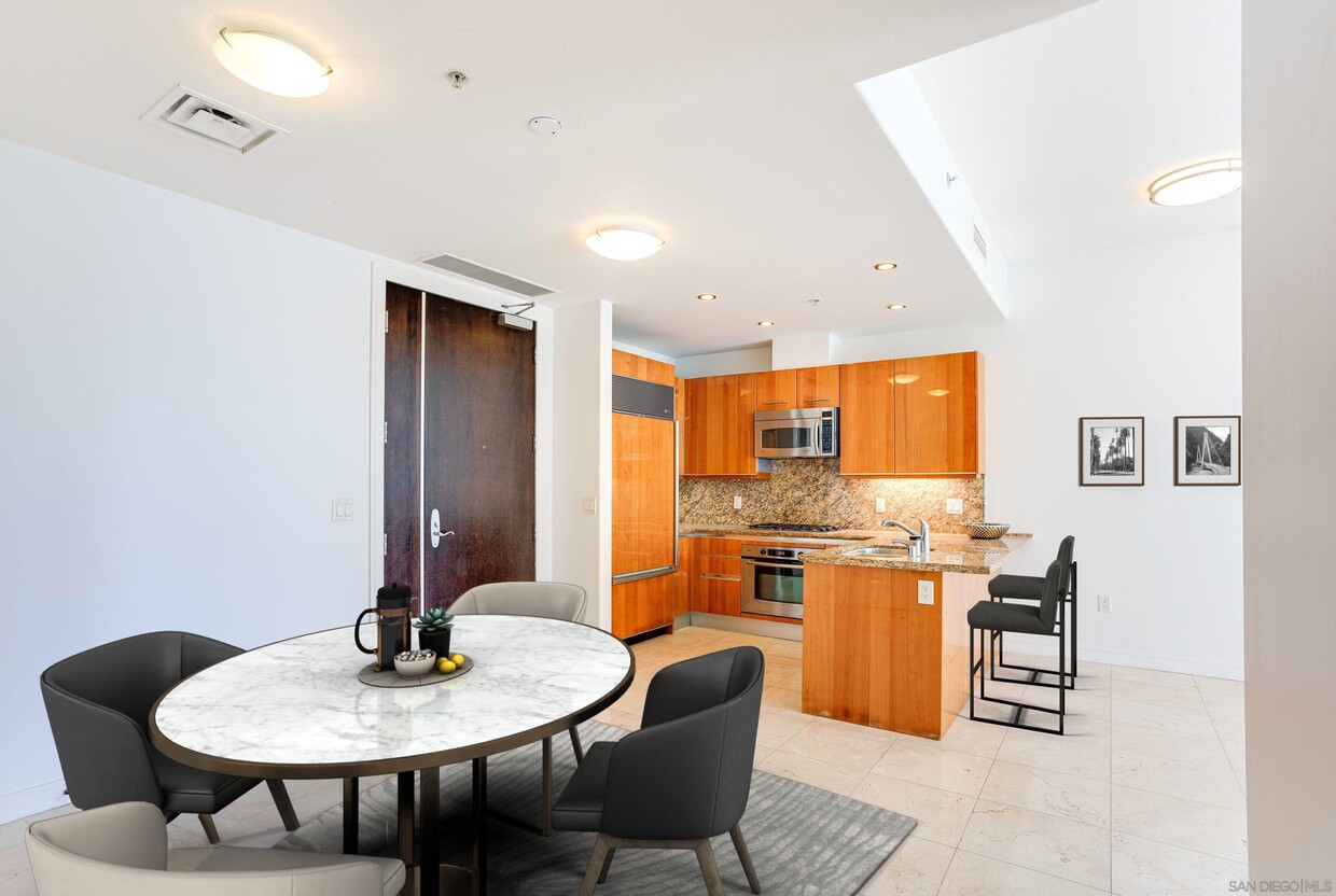 Foto principal - 550 Front St
