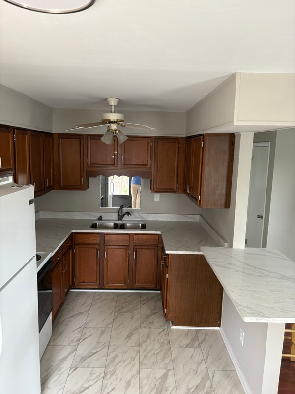Foto del edificio - 1423 E Ocean View Ave