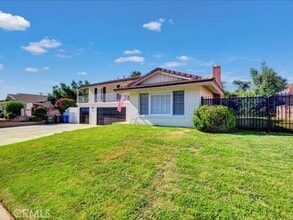 Building Photo - 14638 Mountain Spring St