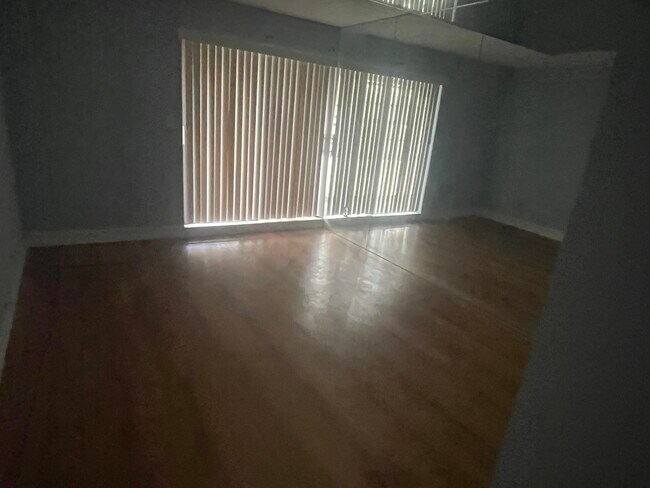 Foto del edificio - 6667 Racquet Club Dr