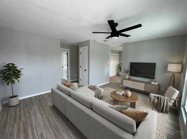 Foto del edificio - 1603 Benttree Dr