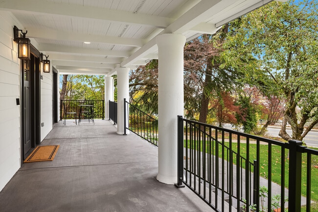 Foto del edificio - 10425 Des Moines Memorial Dr S