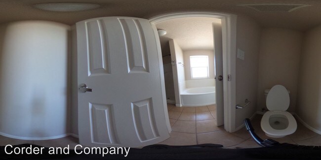 Foto del edificio - 4 br, 2.5 bath House - 1425 Reynosa Loop SE