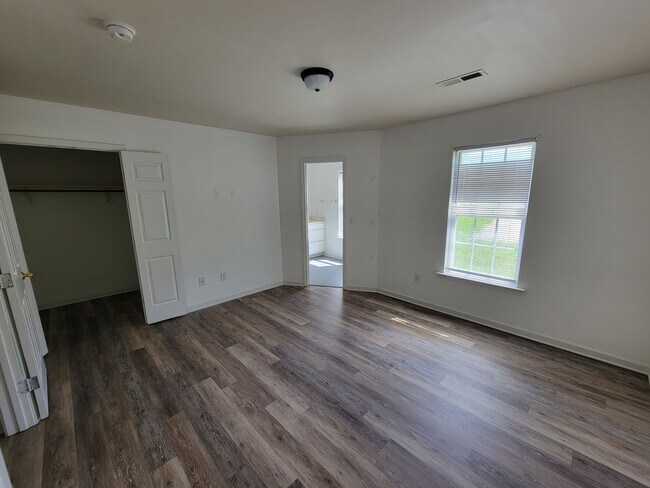 Foto del edificio - 3 Bedroom 2 Bathroom House