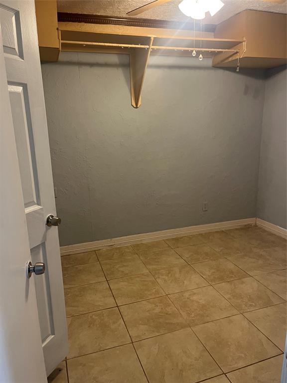 Foto del edificio - 9937 Caffrey St