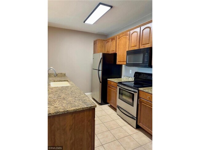 Foto del edificio - 7601 Aldrich Ave S