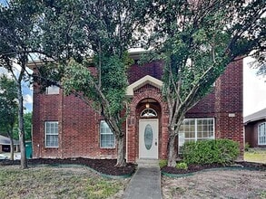 Building Photo - 1017 Woodall Dr