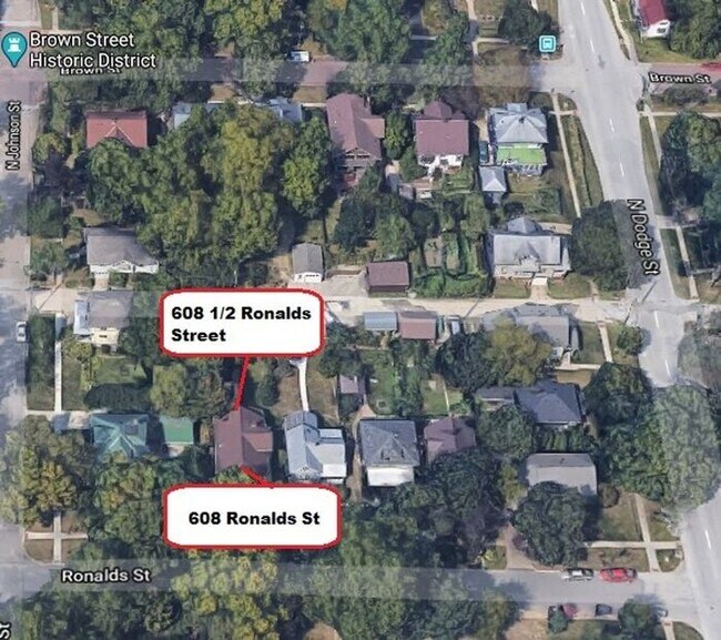 Building Photo - $1,450 | 2 Bedroom, 1 Bathroom 1st Floor A...