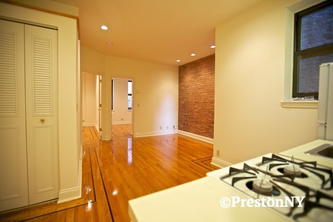 Foto del edificio - 366 Broome St