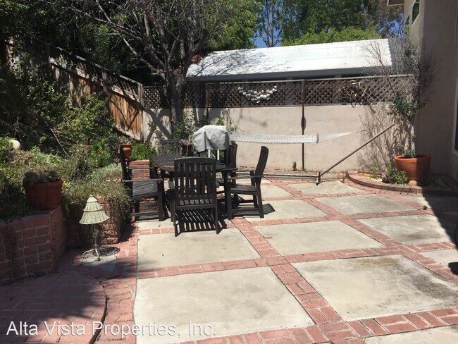 Building Photo - 12587 Montellano Terrace