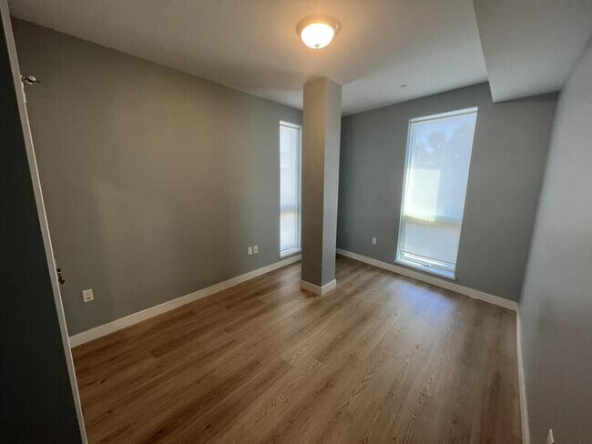 Foto del edificio - 35 S Huntington Ave