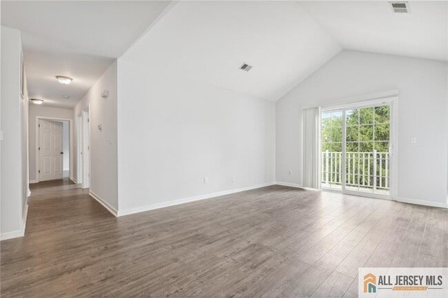 Building Photo - 2602 Cypress Ln