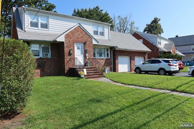 Primary Photo - 446 Saddle River Road, Unit 2