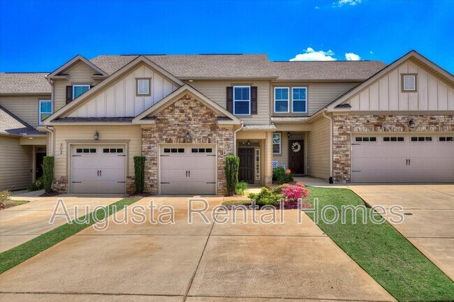 Building Photo - 504 Vinings Dr