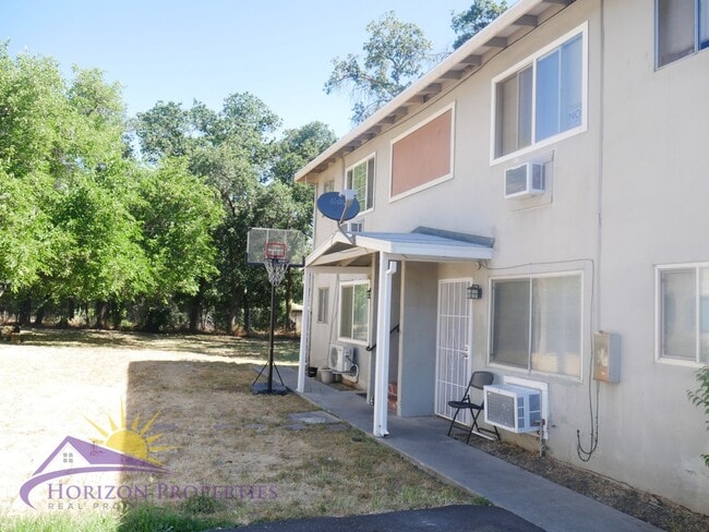 Building Photo - 1617 Arcade Blvd