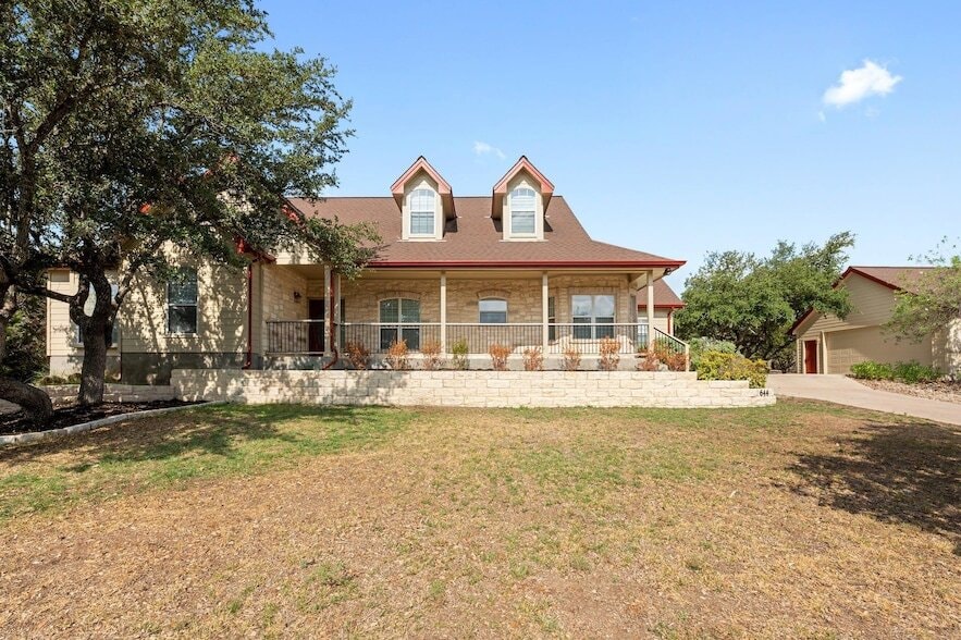 Primary Photo - 644 Newport Dr
