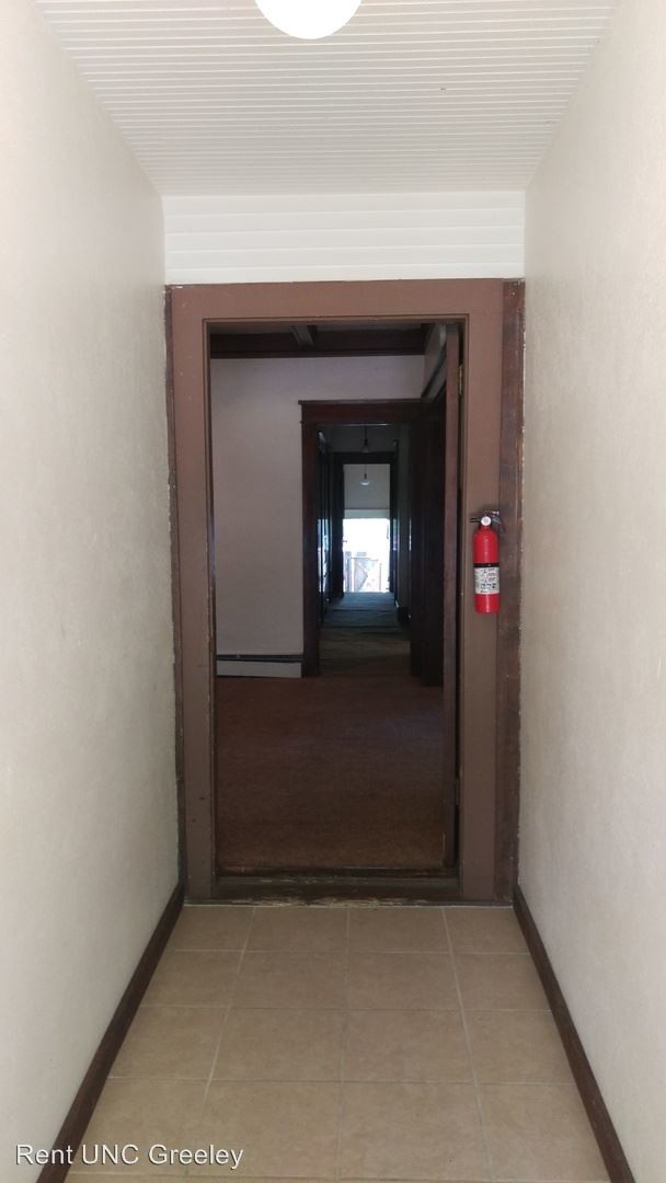 Building Photo - 1820 11th Ave