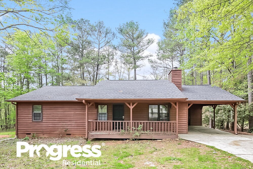 Primary Photo - 105 Highland Cir