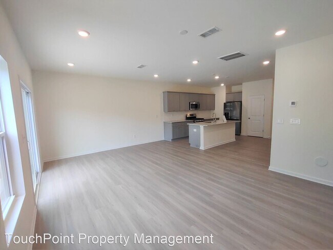 Building Photo - 3 br, 2.5 bath House - 231 Quinn road