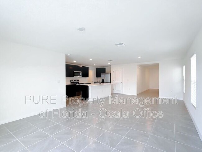 Foto del edificio - 8645 SW 45th Ct