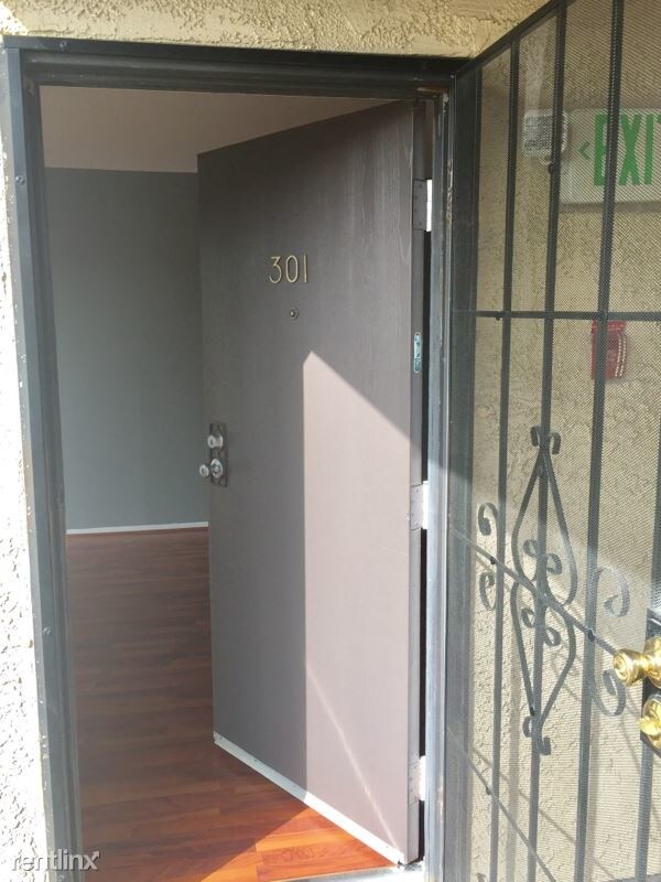 Foto del edificio - 2135 E 4th St