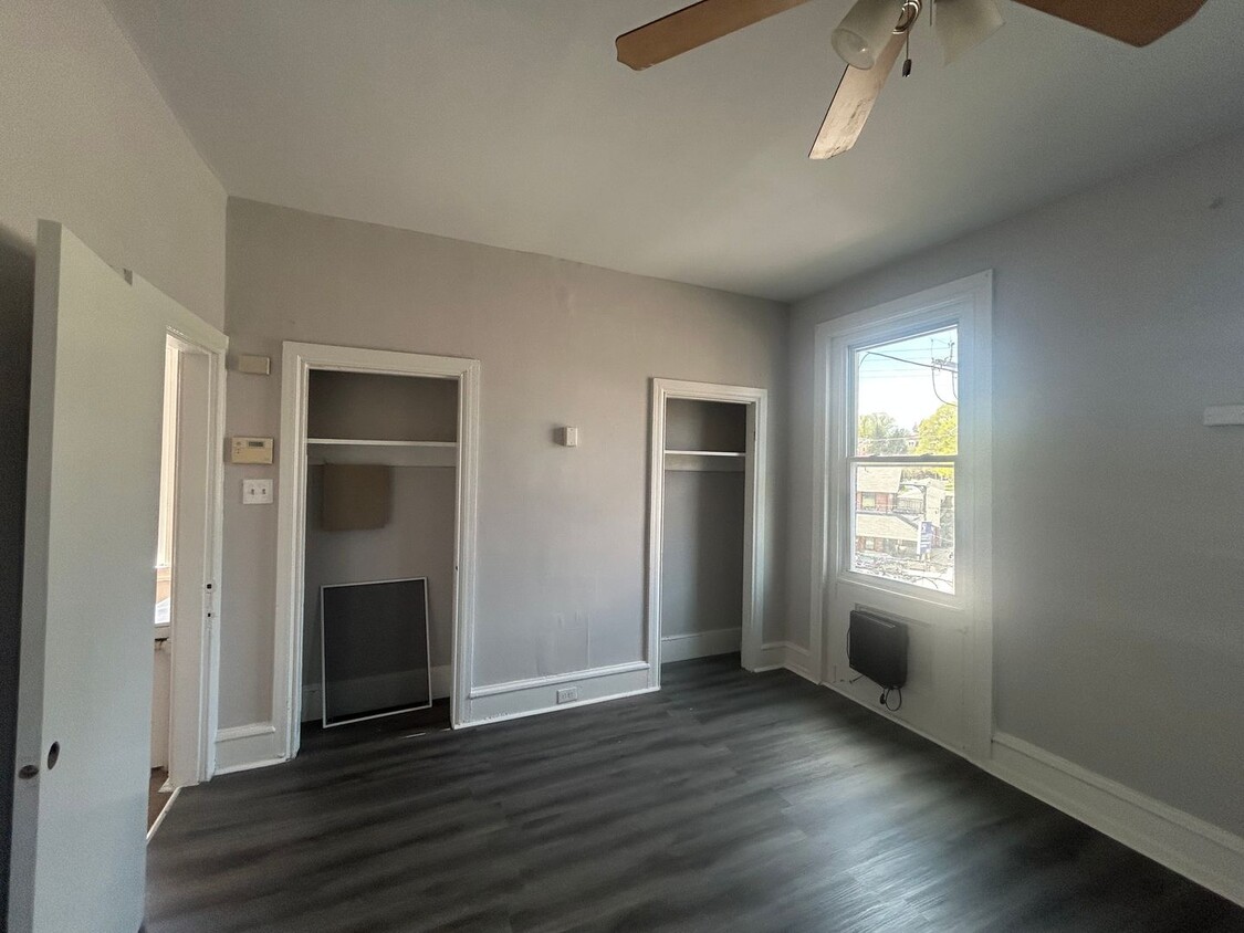 Foto principal - 516 W Queen Ln