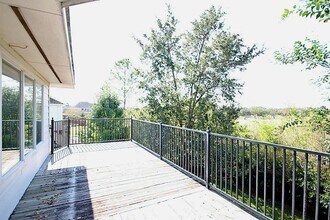 Building Photo - 3018 Ravensport Dr