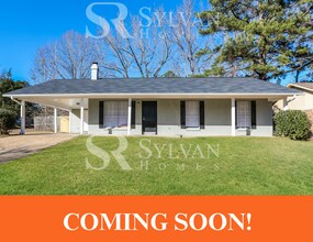 Building Photo - 4954 Hanging Oak Dr