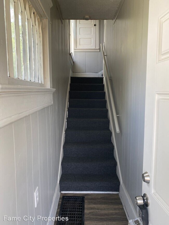 Foto del edificio - 2 br, 1 bath House - 1212 Shorb Ave NW Apt...