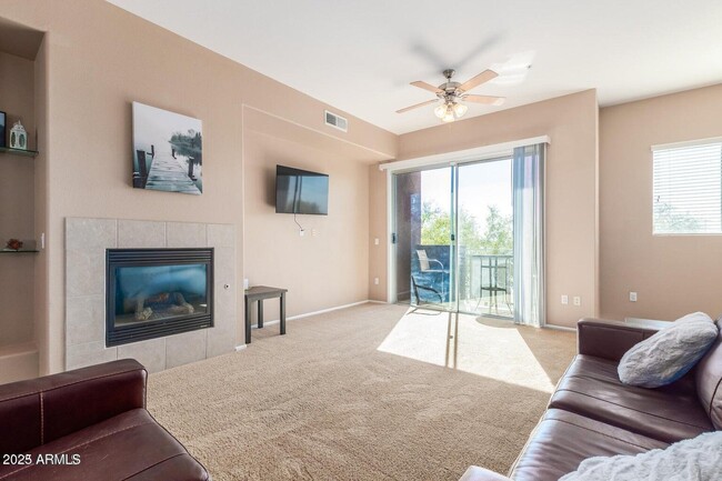 Foto del edificio - 6605 N 93RD Ave