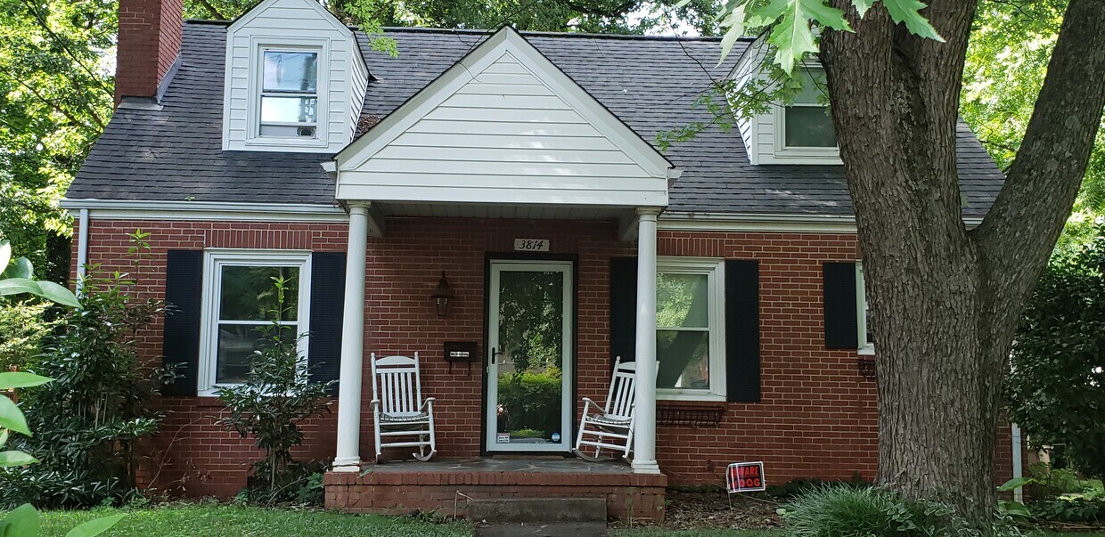 Foto del edificio - 3814 Walker Ave