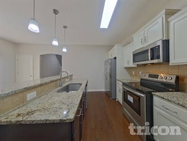 Foto del edificio - 930 Corvus Ct