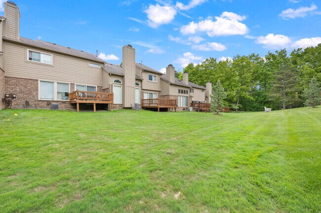 Foto del edificio - 6352 Aspen Ridge Blvd