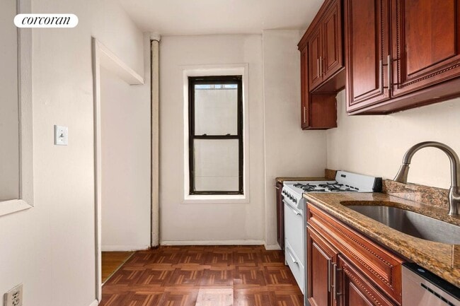 Foto del edificio - 261 14th St