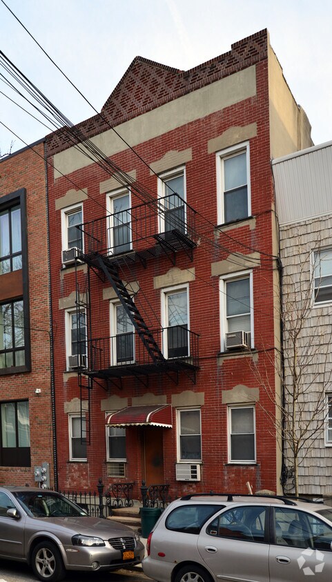 Primary Photo - 543 47th Rd