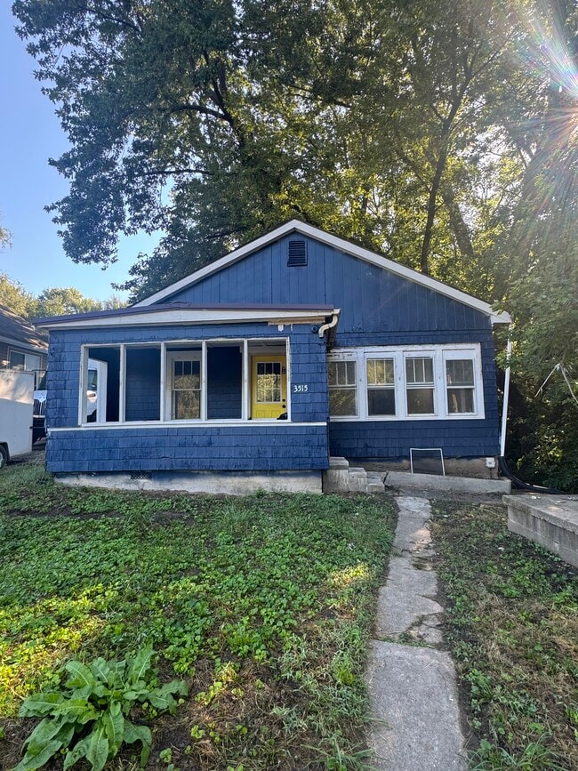 Building Photo - 3515 S 11th Street Rd