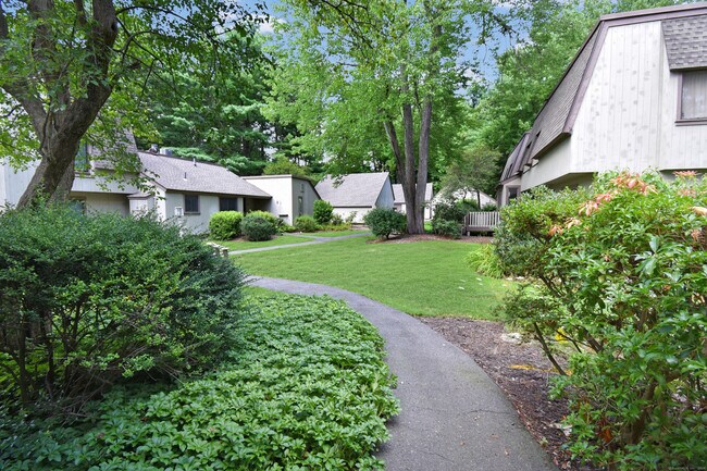 Foto del edificio - 5 Byron Dr