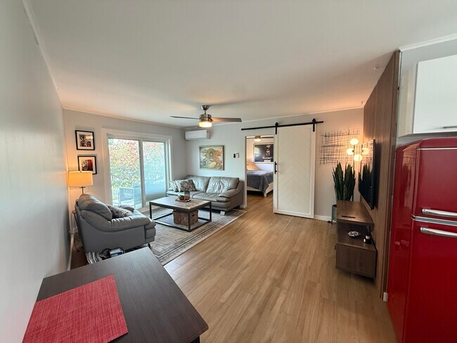 Foto del edificio - 203 Seacrest Ln