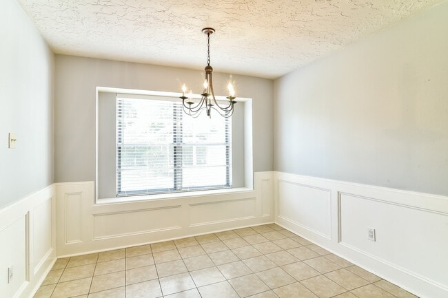Foto del edificio - 11715 Parkriver Dr