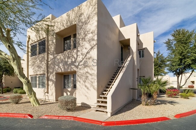 Building Photo - 11333 N 92nd St