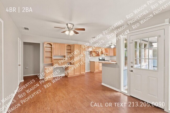 Building Photo - 4515 Clear Spring Dr-
