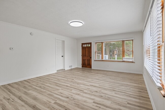 Foto del edificio - 429 N Swope St