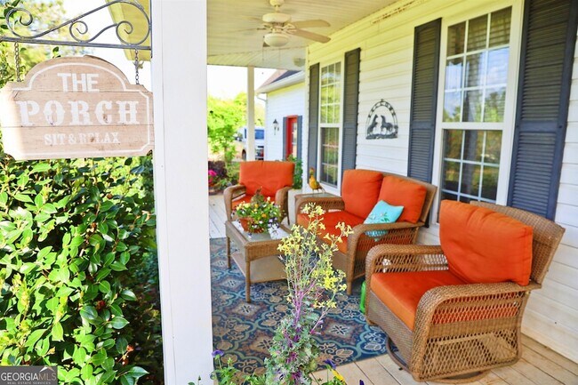 Foto del edificio - 6659 Lone Oak Rd