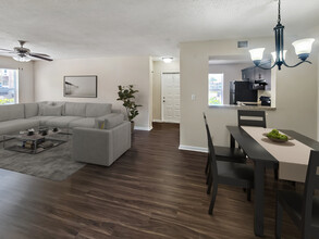 Tuscany Pointe at Somerset Place Apartment... photo'