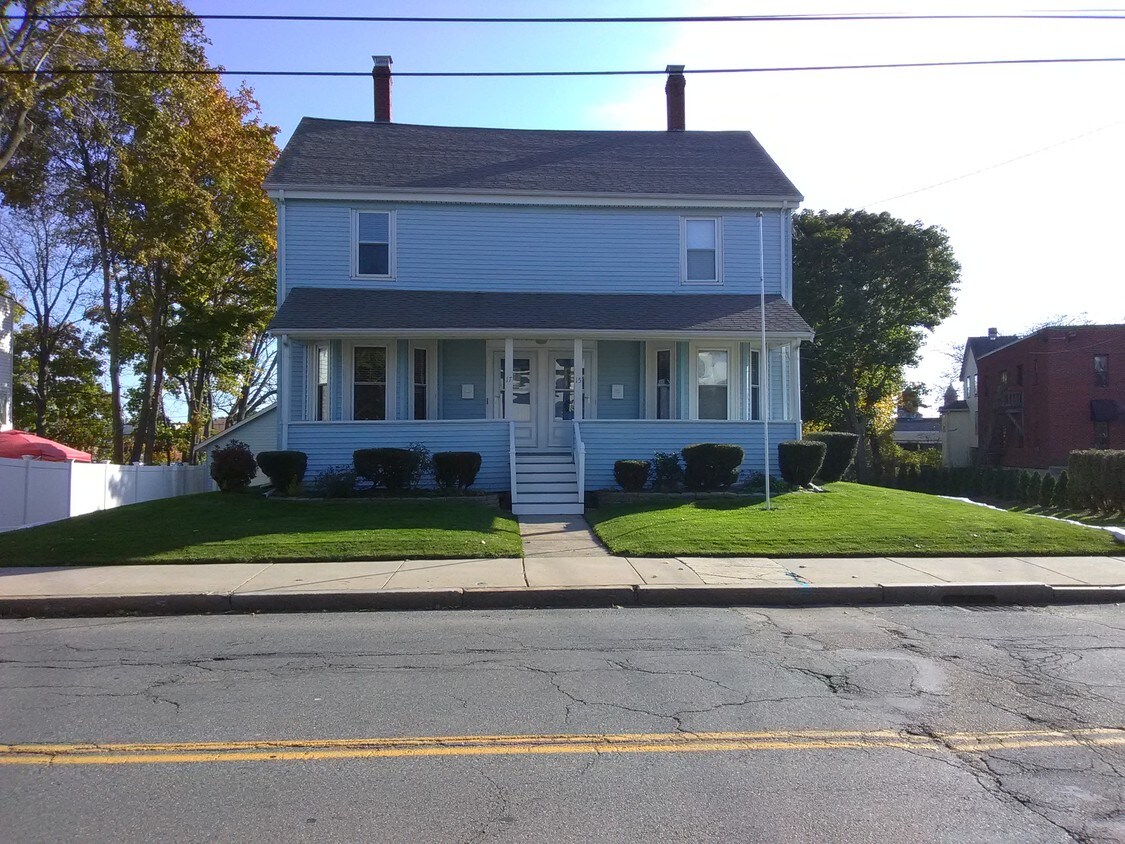 17 E Hoyle St, Norwood, MA 02062 Apartments in Norwood, MA