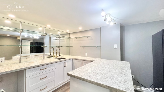 Building Photo - 93 Stannardville Dr