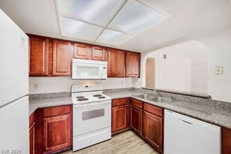 Building Photo - 1412 Bass Dr