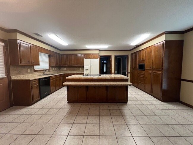 Foto del edificio - 3 Bedroom, 3 Bath Home in Dearing