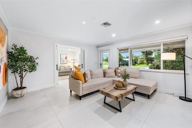 Foto del edificio - 4912 S Kay St