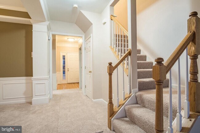 Foto del edificio - 11793 Nates Pl